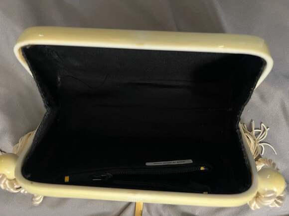 Vintage 1950s Cream Lucite Box Purse with Rope Tassel Strap - Picture 6 of 8